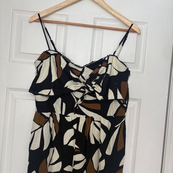 Francesca's Collections Dresses & Skirts - Audrey Parks X Francesca’s Brown And‎ Black Floral Jumpsuit Size Medium